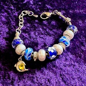 EUC Silver and Purpk Bracelet